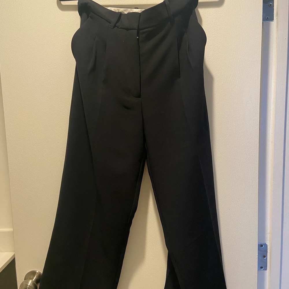 Black trousers